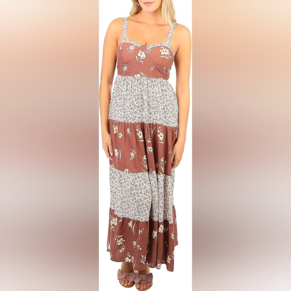 Floral Brown Maxi Dress - Picture 6 of 10